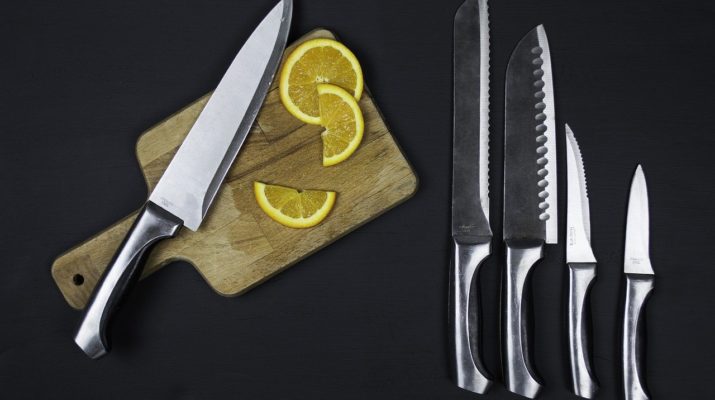 knives